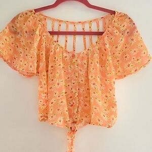 Floral Women’s Crop Top Size Medium Bright Feminine Boho Fairy